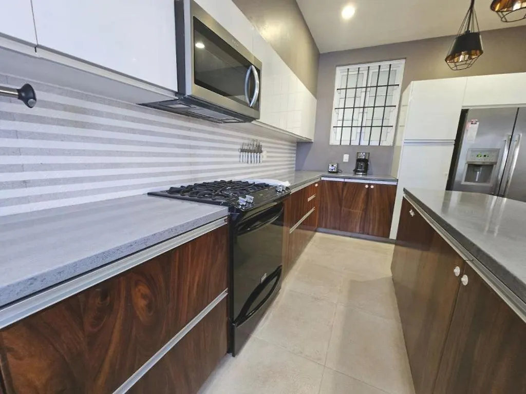 Apartament Iconic Centro Retreat Walk To Beach & Dining Mazatlán Meksyk