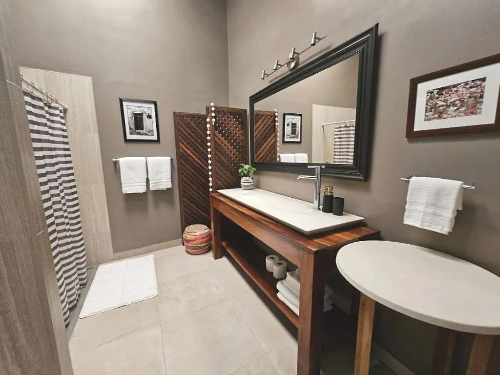 Apartament Iconic Centro Retreat Walk To Beach & Dining Mazatlán Meksyk