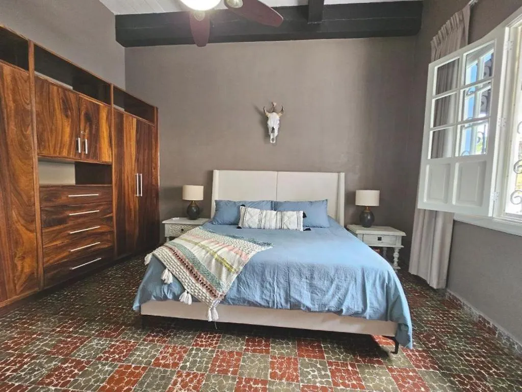 Apartament Iconic Centro Retreat Walk To Beach & Dining Mazatlán Meksyk