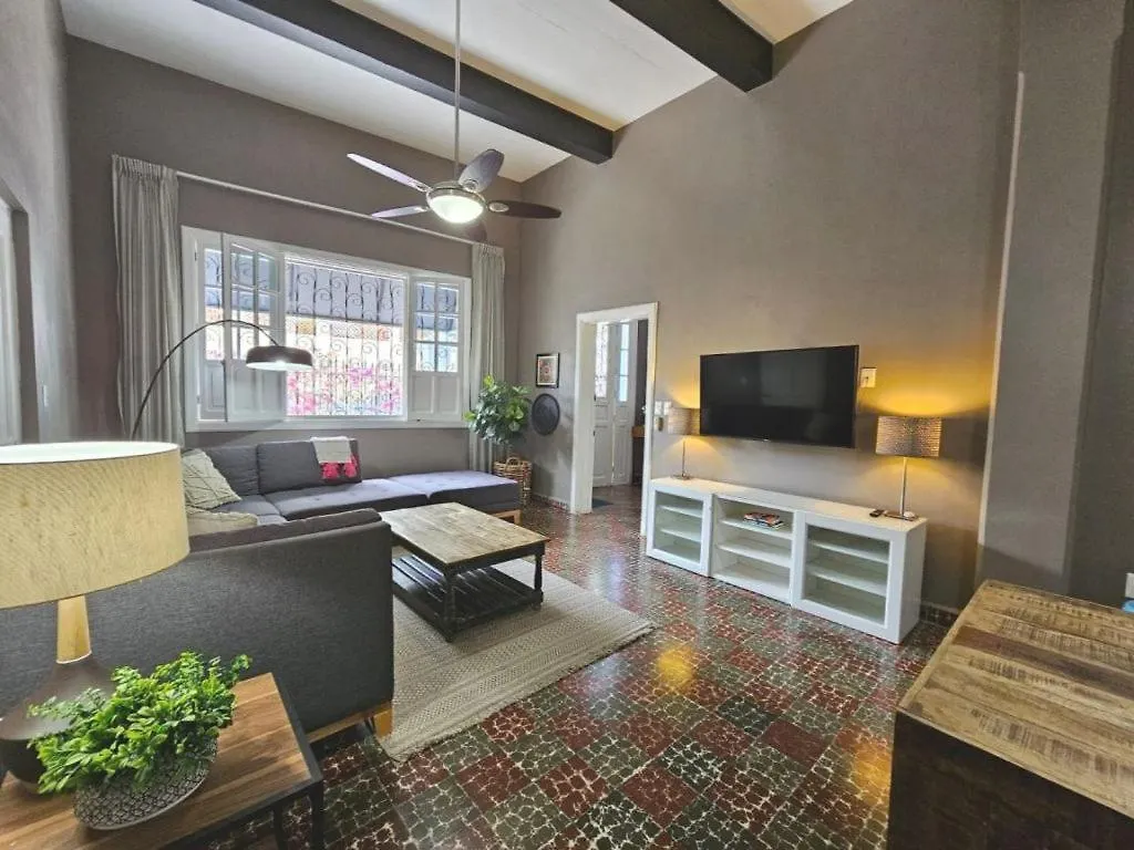 Iconic Centro Retreat Walk To Beach & Dining Mazatlán 0*,